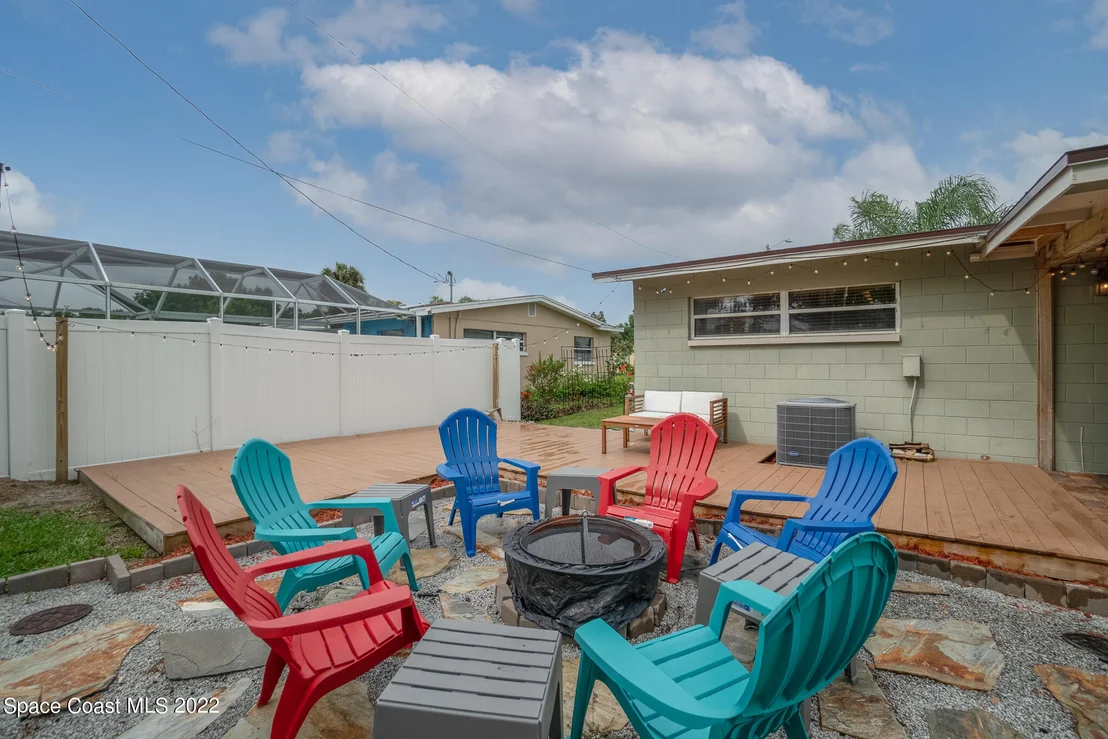 Photo of 1366 Estridge Drive