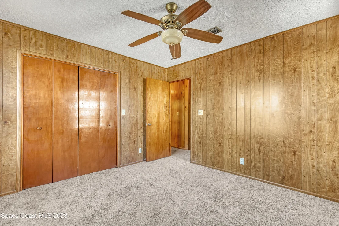 Photo of 2638 SE 32nd Street