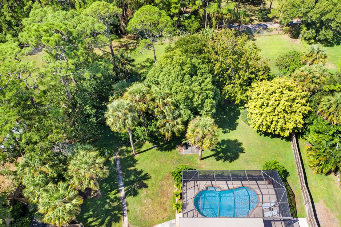 Photo of 1720 Hidden Lake Drive