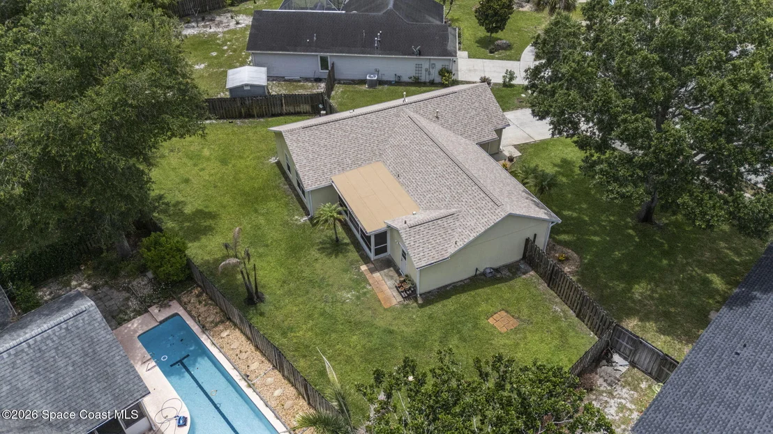 Photo of 2055 Allegheny Circle