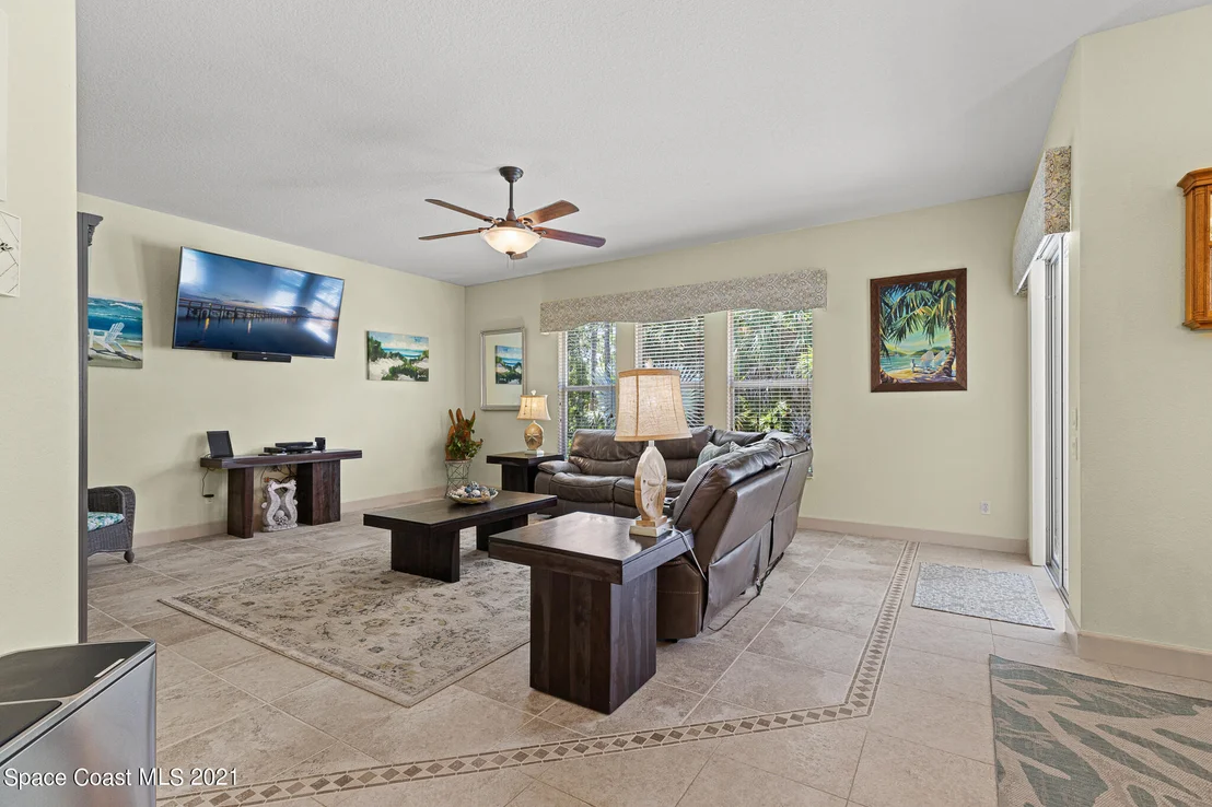 Photo of 170 Ridgemont Circle SE