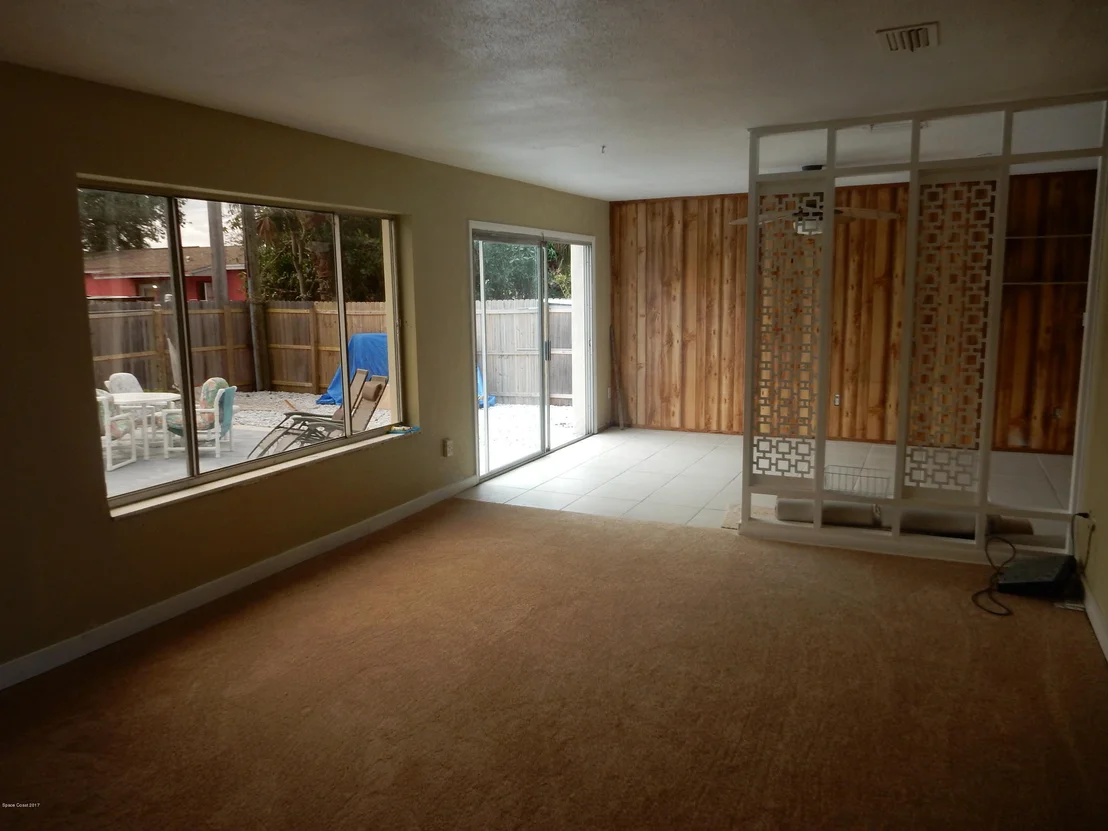 Photo of 3016 Dairy NE