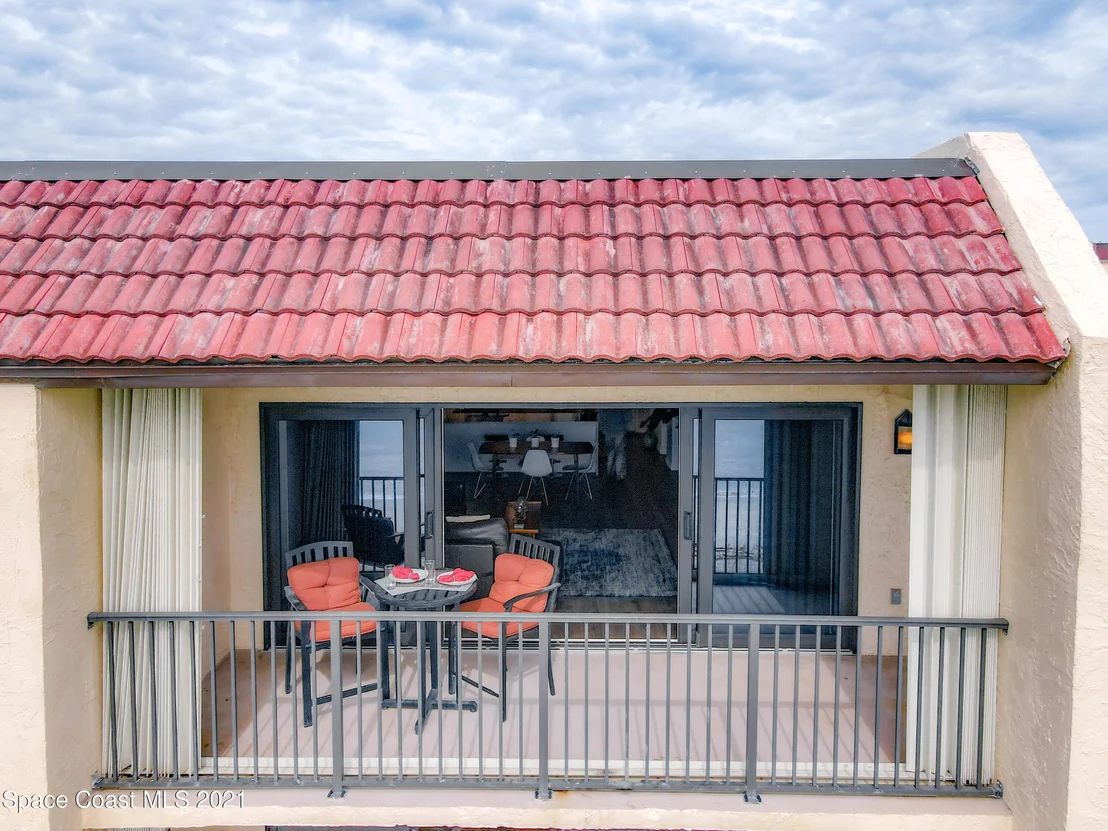 Photo of Unit 412 at 175 Highway A1a