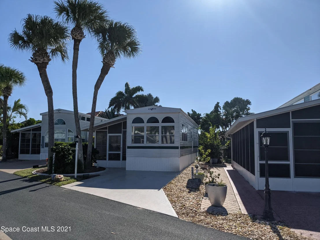 Photo of 357 Pier Lane