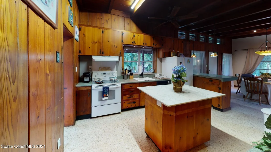 Photo of 1709 Academy Drive