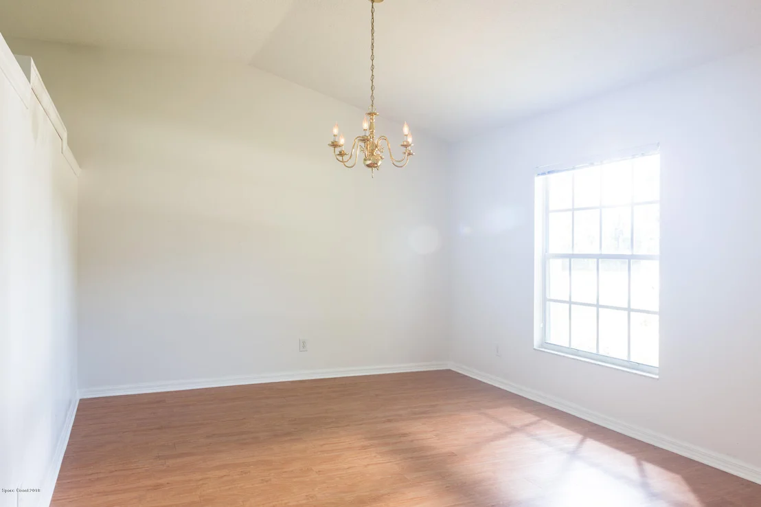 Photo of 826 Laurel Street