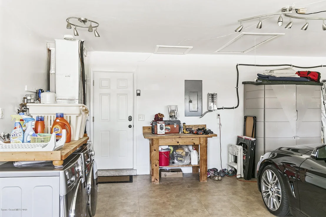 Photo of 360 Hamlin Avenue