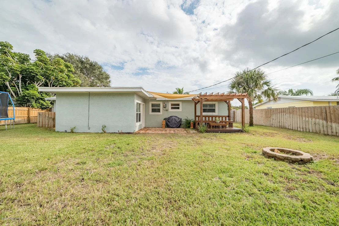 Photo of 280 Albatross Drive