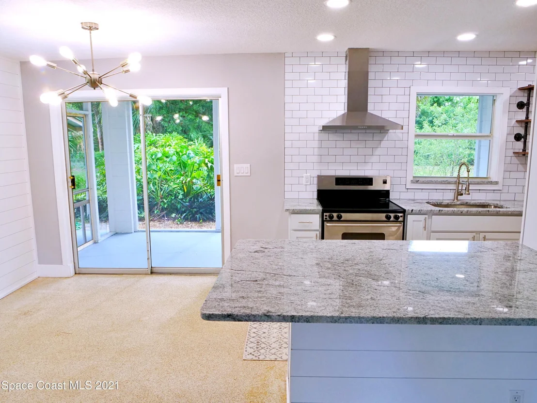 Photo of 175 Katherine Boulevard