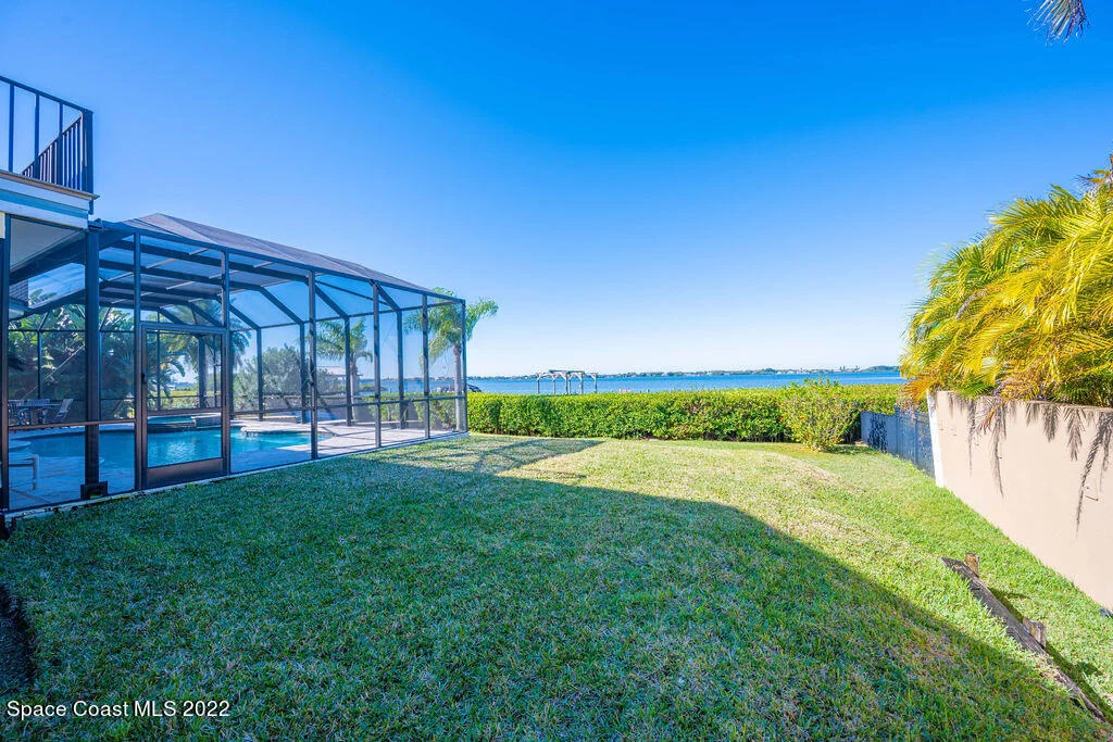 Photo of 460 Lanternback Island Drive