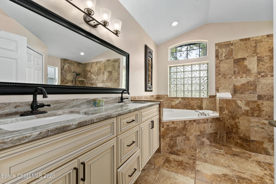 Photo of 4965 Pigeon Plum Circle