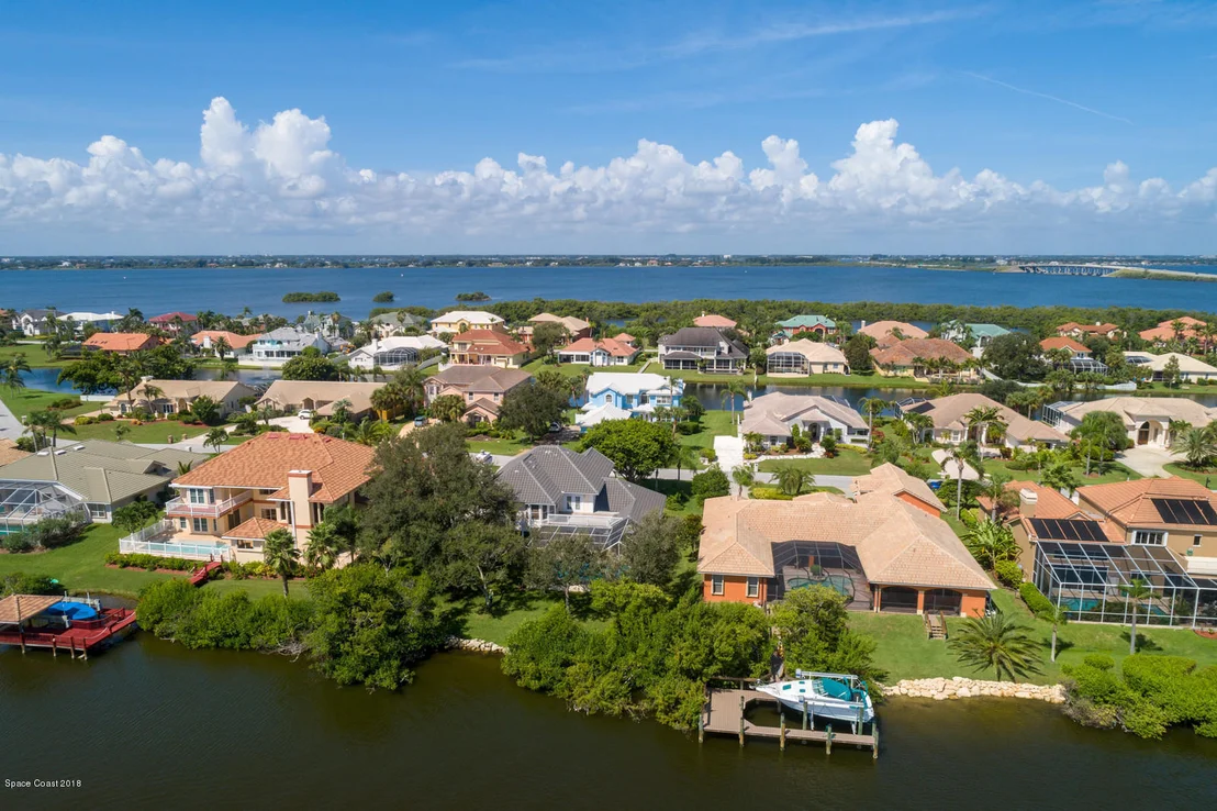 Photo of 166 Lanternback Island Drive