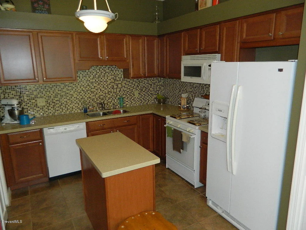 Photo of 1242 Walnut Grove Way