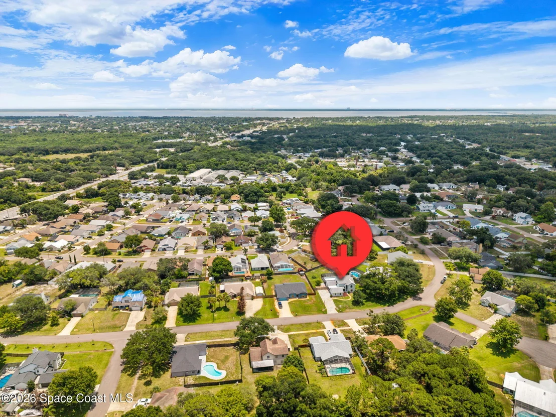 Photo of 4875 Winchester Drive