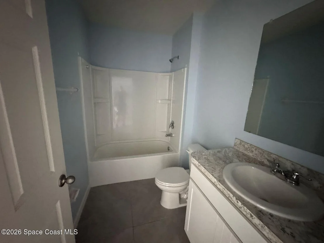 Photo of 3597 E Aberdeen Drive SE