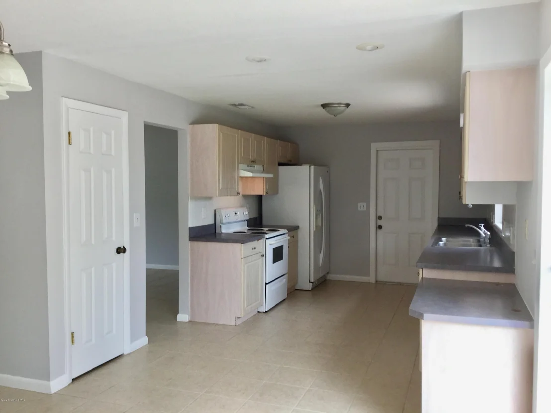 Photo of 1114 Condado Drive