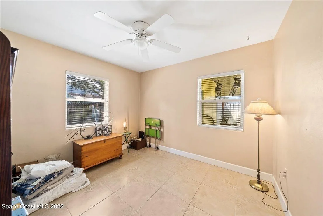 Photo of 1047 Riverdale Drive