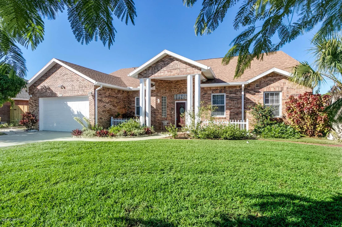 Photo of 108 Palm Circle