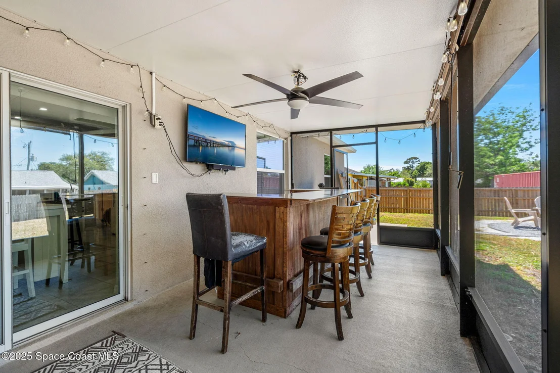 Photo of 6162 Rena Avenue