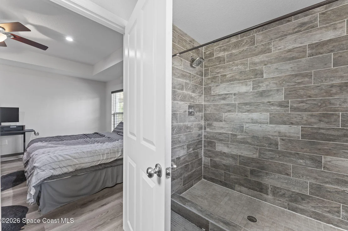 Photo of 6435 Wien Lane
