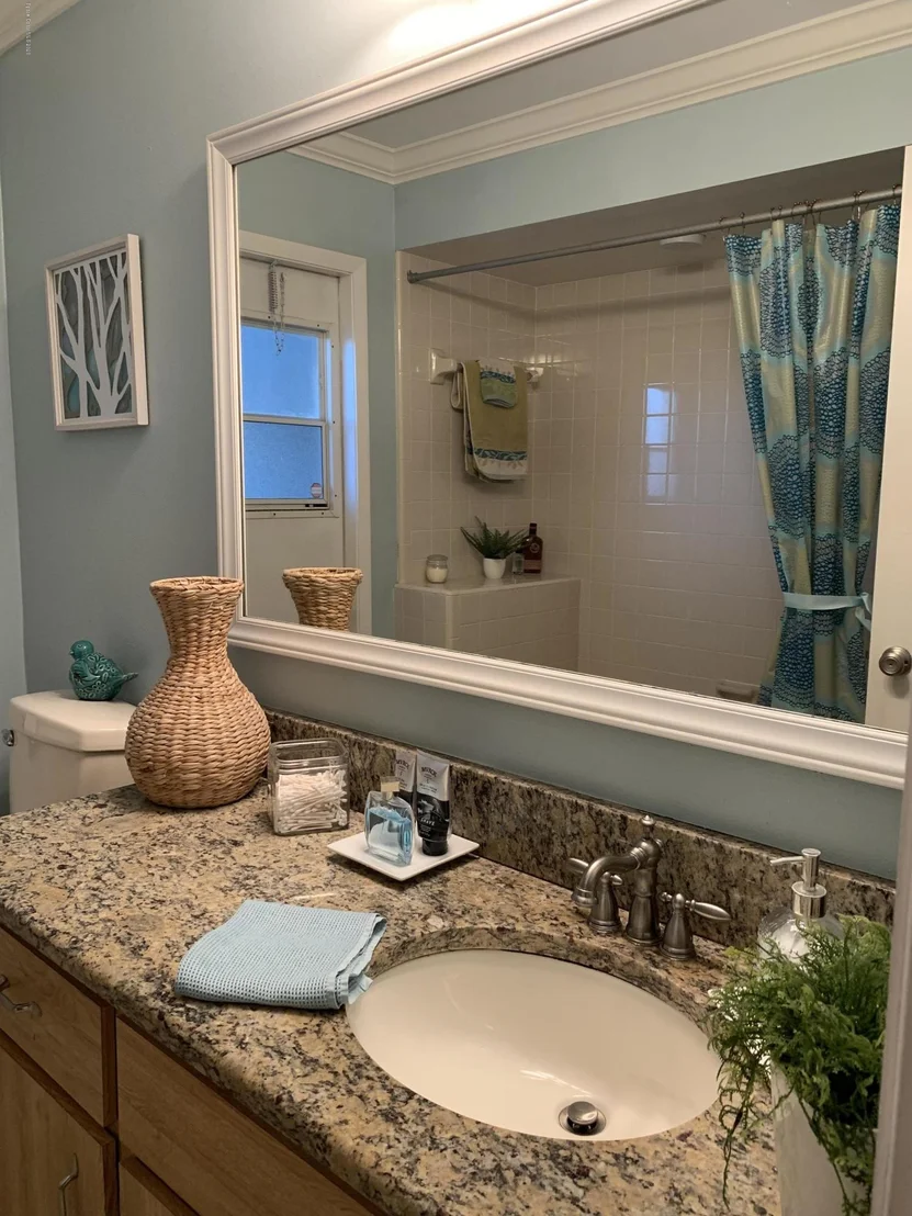 Photo of 2235 Hickory Drive