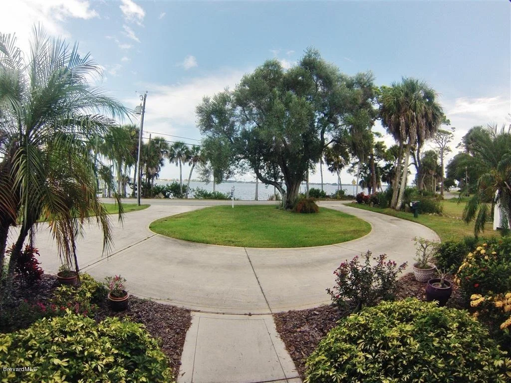 Photo of 1829 Rockledge Drive