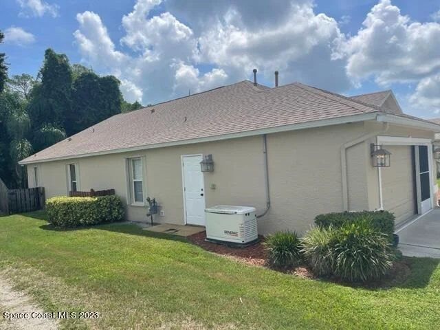 Photo of 991 Pine Creek Circle NE