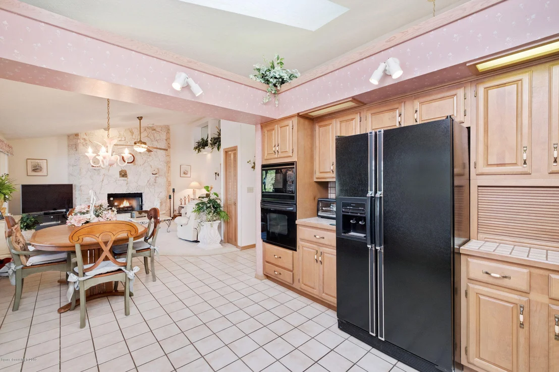 Photo of 561 Crystal Lake Drive