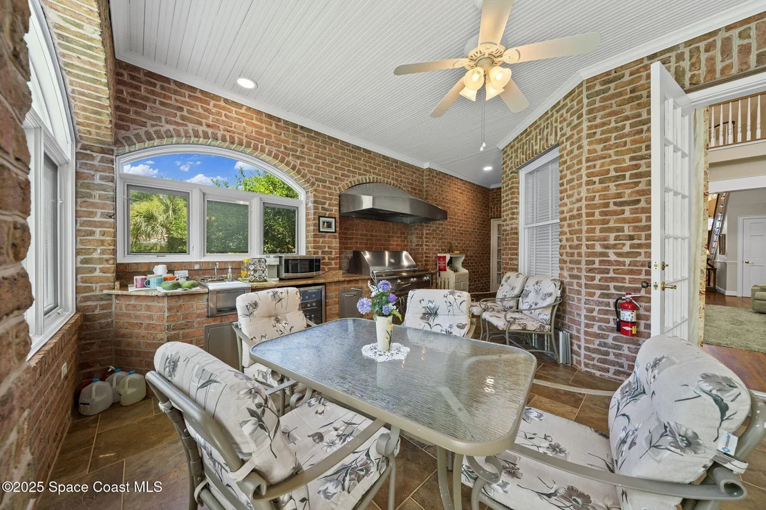 Photo of 1407 Rockledge Drive