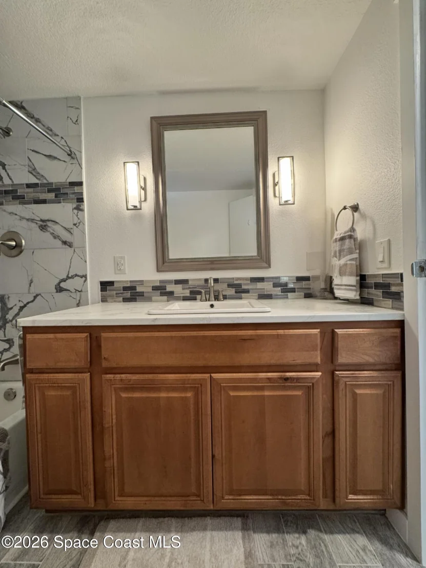 Photo of 805 Wren Circle