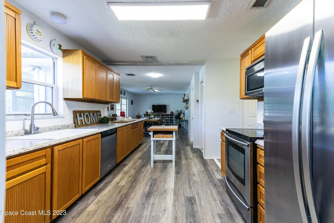 Photo of 2720 Pomello Road