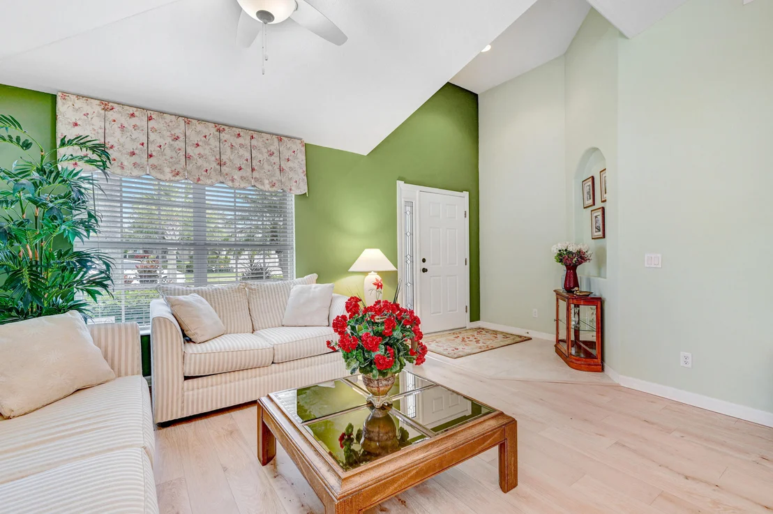 Photo of 7168 Broderick Drive