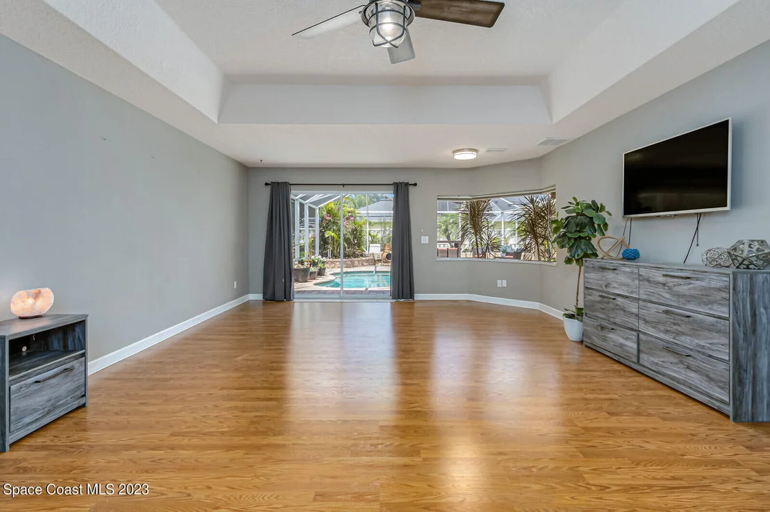 Photo of 5097 Templeton Place