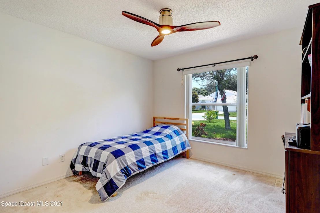 Photo of 865 Villa Drive