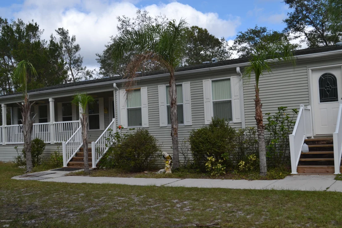 Photo of 4199 Hidden Lakes Drive