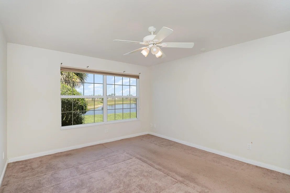Photo of 3492 Hyperion Way SE