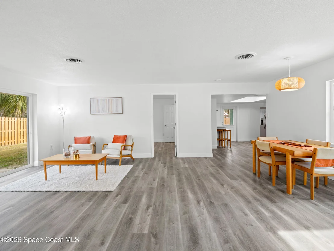 Photo of 440 Third Avenue