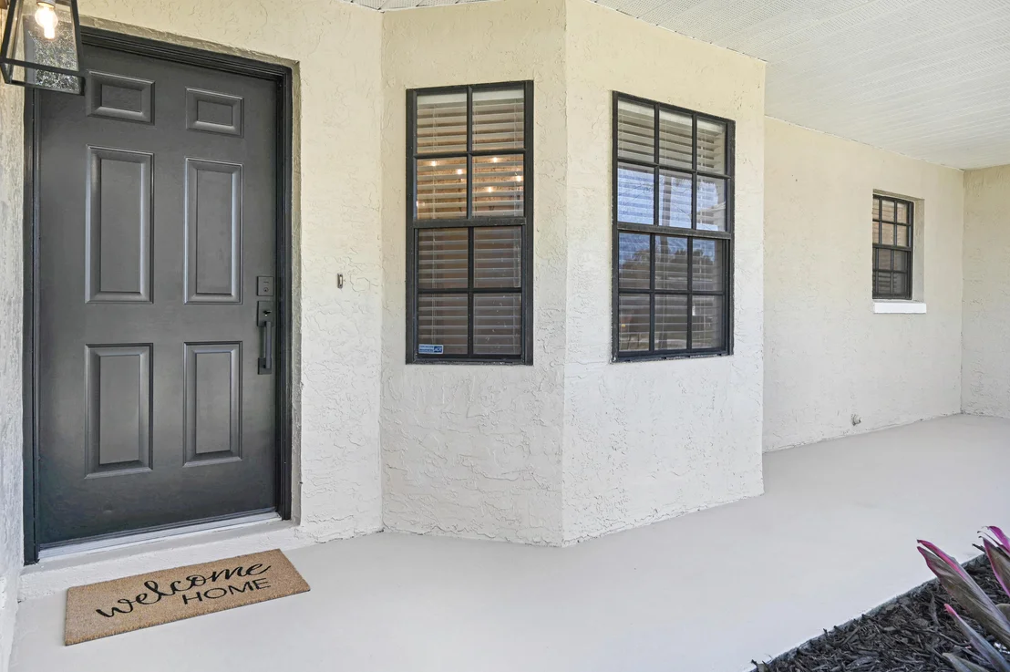 Photo of 6325 Hudson Road