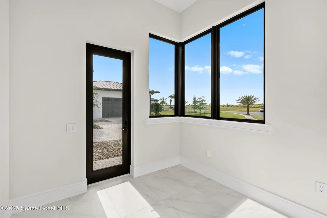 Photo of 3717 Upper Floridian Way