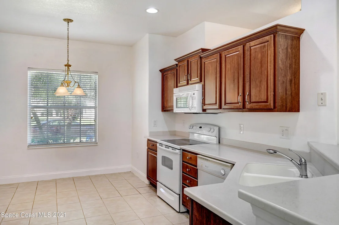 Photo of 312 Waterside Circle