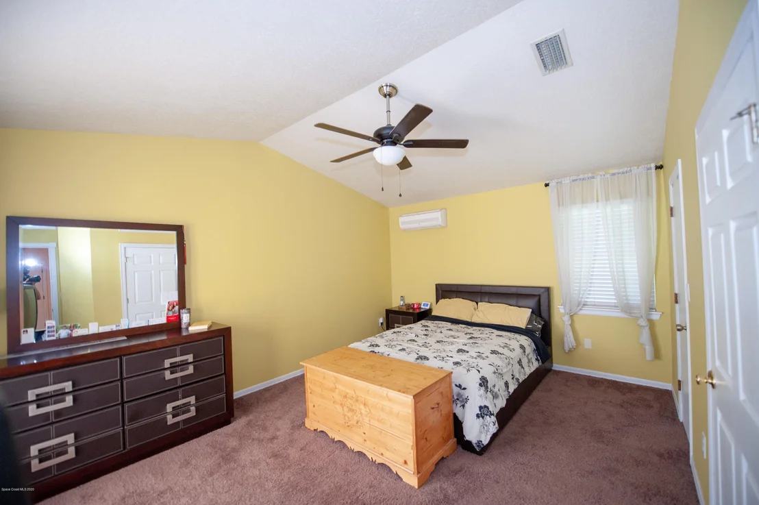 Photo of 4105 Alan Shepard Avenue