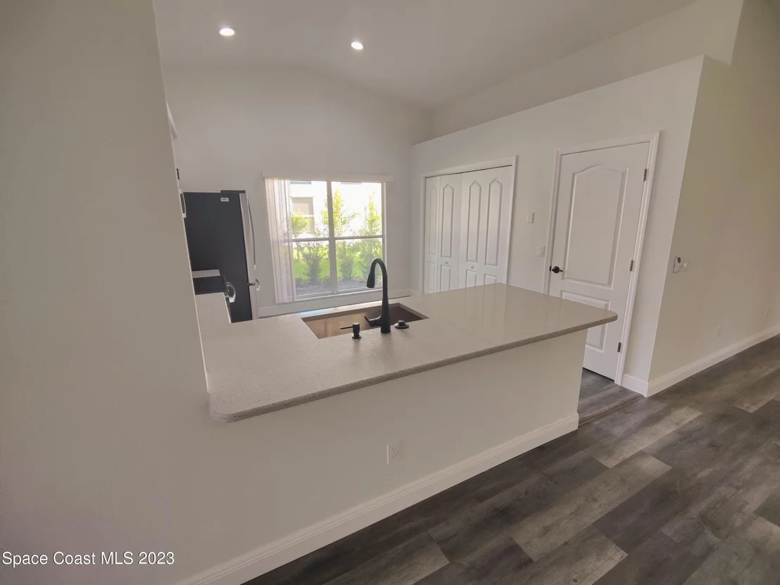 Photo of 944 Wimbledon Drive
