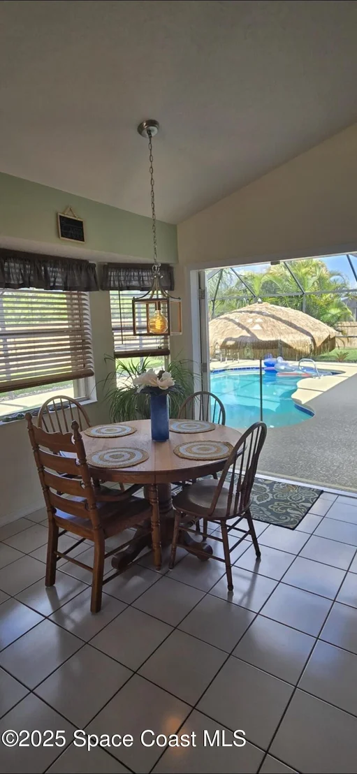 Photo of 212 Nemo Circle NE