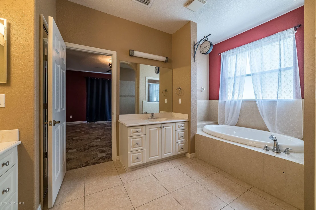 Photo of 4028 Chastain Drive