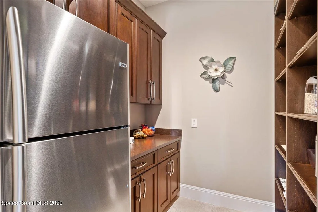 Photo of 924 Derby Lane