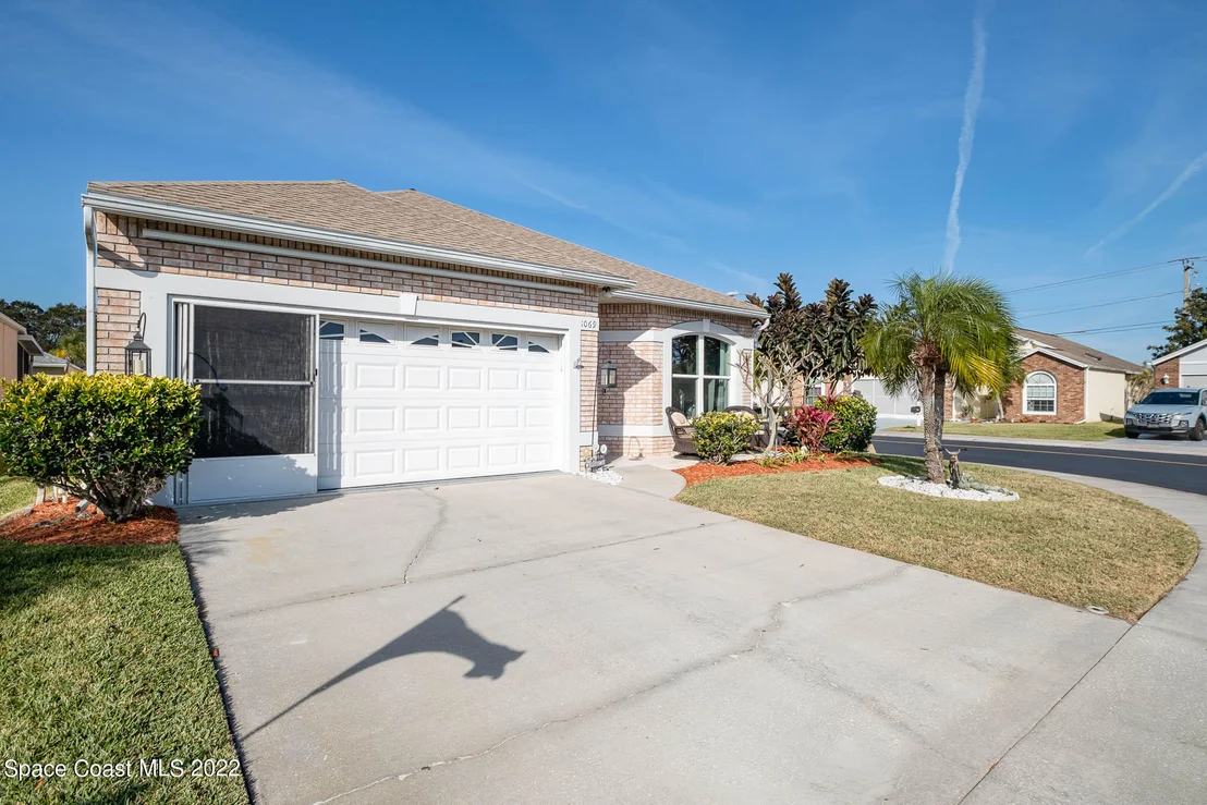 Photo of 1069 S Fork Circle