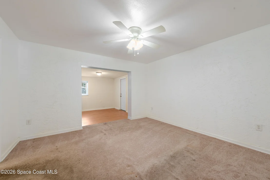 Photo of 555 Rockledge Drive