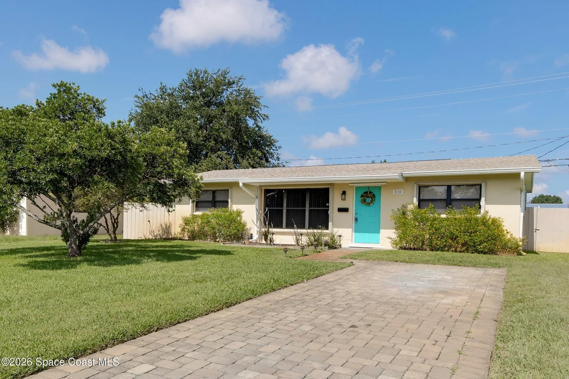 Photo of 830 Tupelo Drive