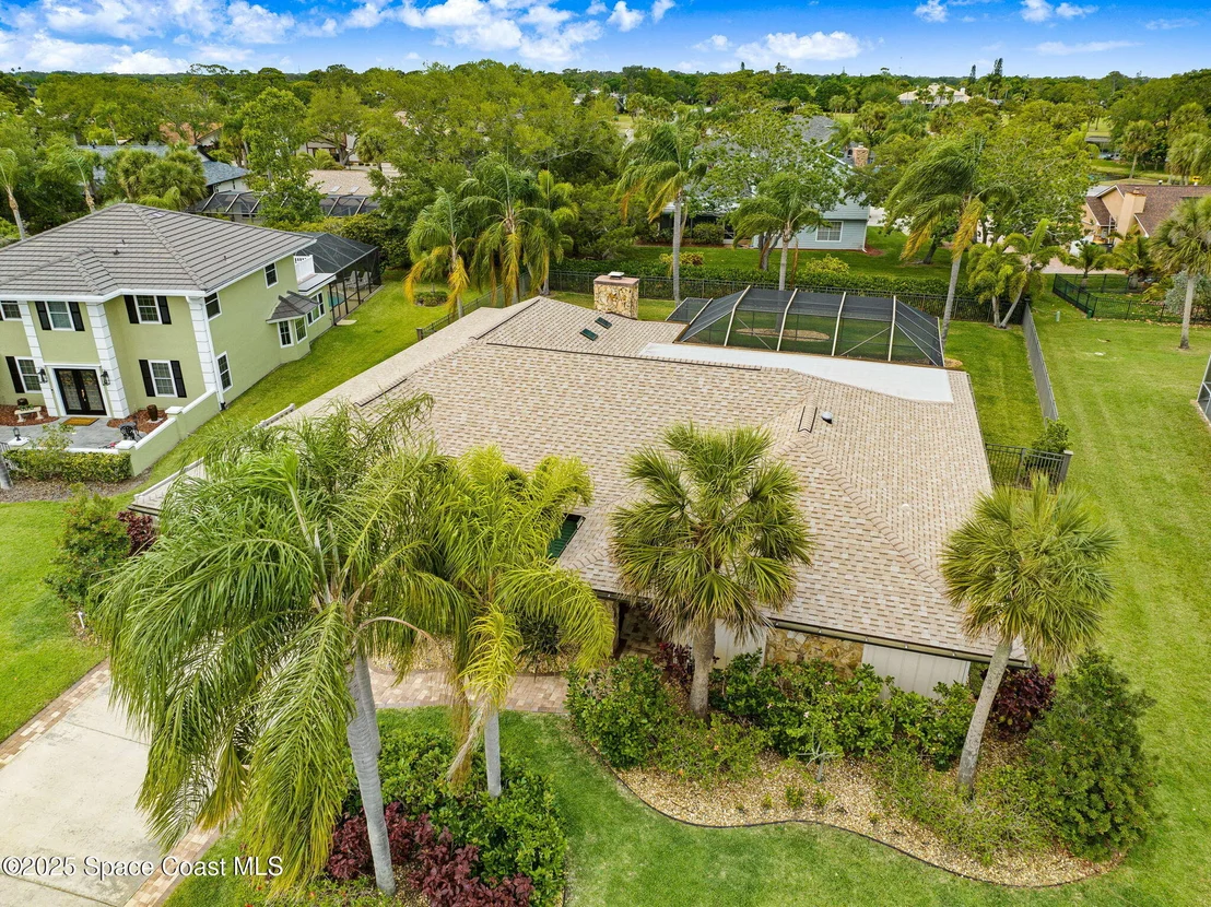 Photo of 847 Kerry Downs Circle
