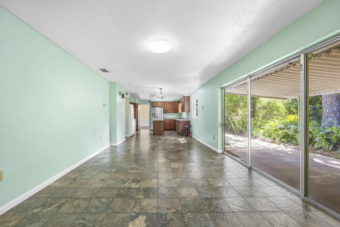 Photo of 455 Pine Boulevard